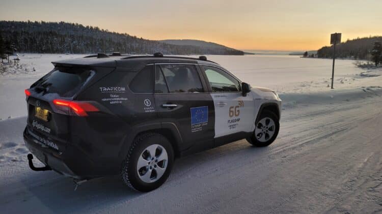 Research vehicle from the University of Oulu and Lapland University equipped for 6G connectivity studies in Arctic winter conditions.
