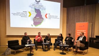 Professor Kimmo Halunen of 6G Flagship speaking at the Faktabaari information resilience panel in Oulu, alongside experts from WithSecure and the City of Oulu.