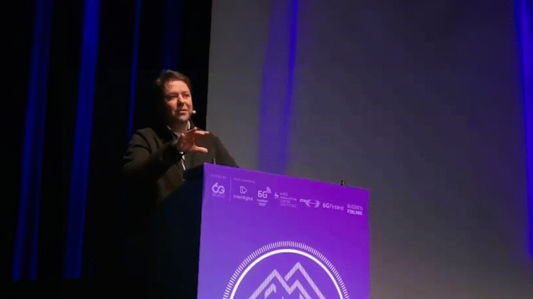 Professor Matti Latva-aho delivering a keynote speech at the 6G Symposium in Levi, Finland, discussing the importance of resilience in 6G development.